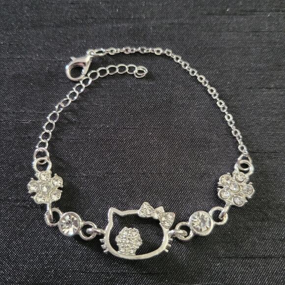 Sanrio Hello Kitty crystal silver charm bracelet - Picture 1 of 3